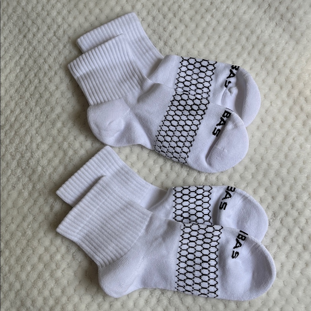NWOT Bombas Women’s Quarter Cut Honeycomb Socks 2 Pairs Size Small 4-7.5